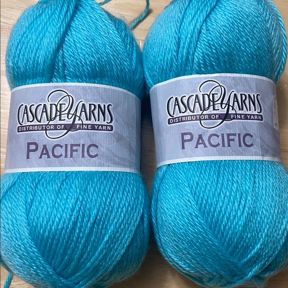 Cascade Other - CASCADE YARNS Pacific BUNDLE of 2 Balls NWT